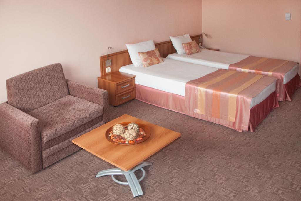 Hotel Real Plovdiv Quarto foto